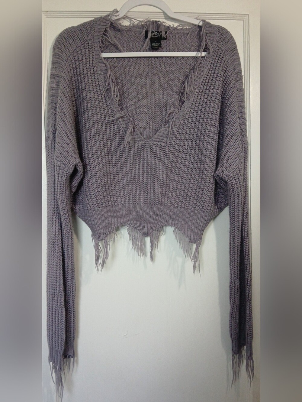 Just Polly New York Large V-Neck Cropped Sweater Top